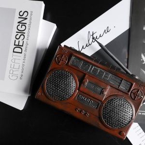 Статуэтка Кассетная магнитола Sharp. Размеры 17,8 х 6 х 11 см.
